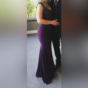 Prom/Bridesmaid floor length fitted gown